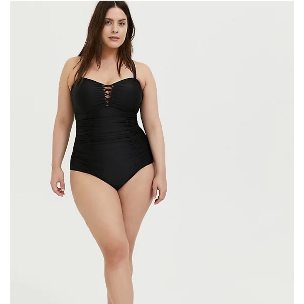 New! Torrid sz 3‎ Lattice Swim Bathing Suit 3X